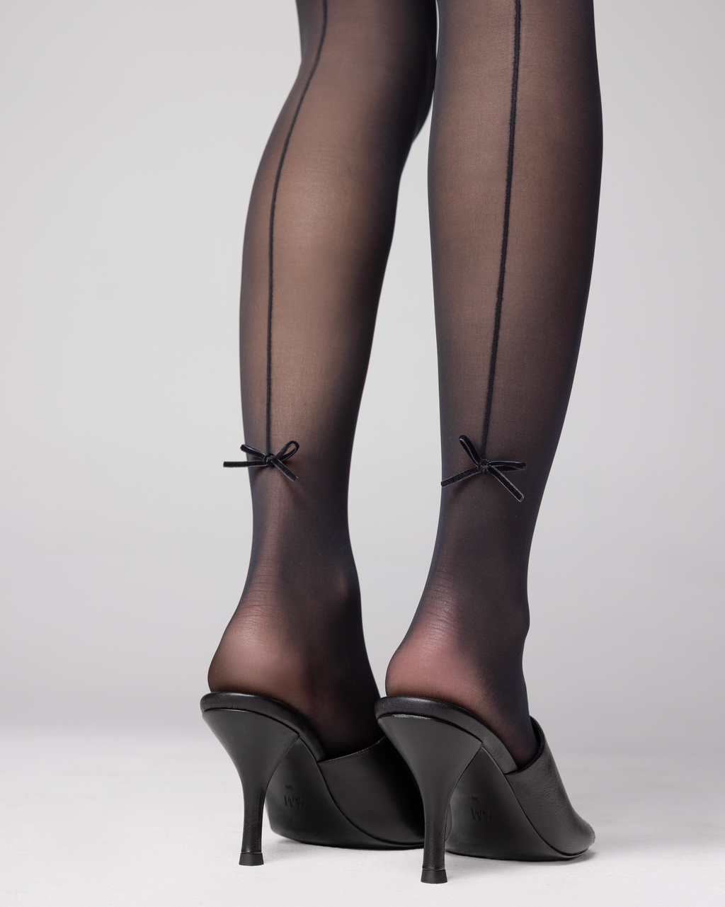 PLAY SHEER BOW
