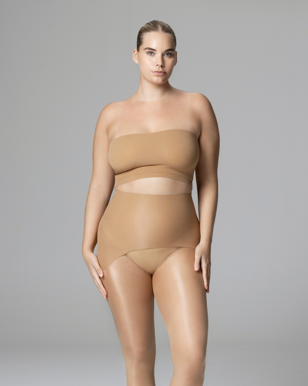 PLAY - FREE HUGGING SEAMLESS TIGHTS  - GLOSS